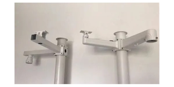 深圳立桿廠家講解一下深圳立桿安裝的注意事項