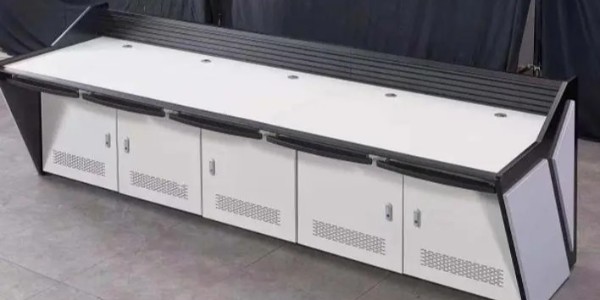 由精致承建打造的惠州富智供應(yīng)鏈監(jiān)控操作臺項目案例介紹