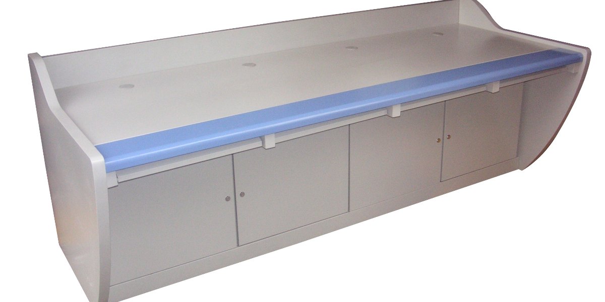 見證精致實力--深圳前海國際學(xué)校選用精致監(jiān)控操作臺