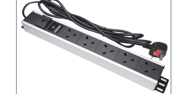 PDU廠家關(guān)于智能安全機(jī)柜插座電源PDU參數(shù)表